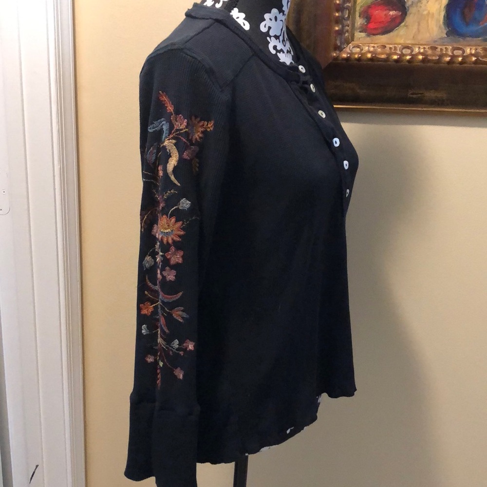 💙 Caite Embroidered long sleeved, part button front, distressed trim waffle top